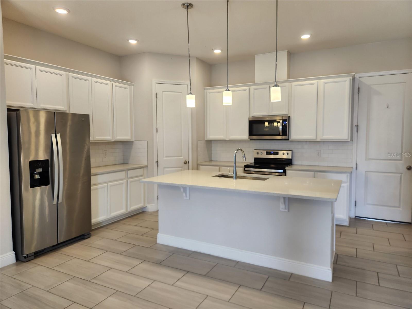 WATERMARK - Residential Lease