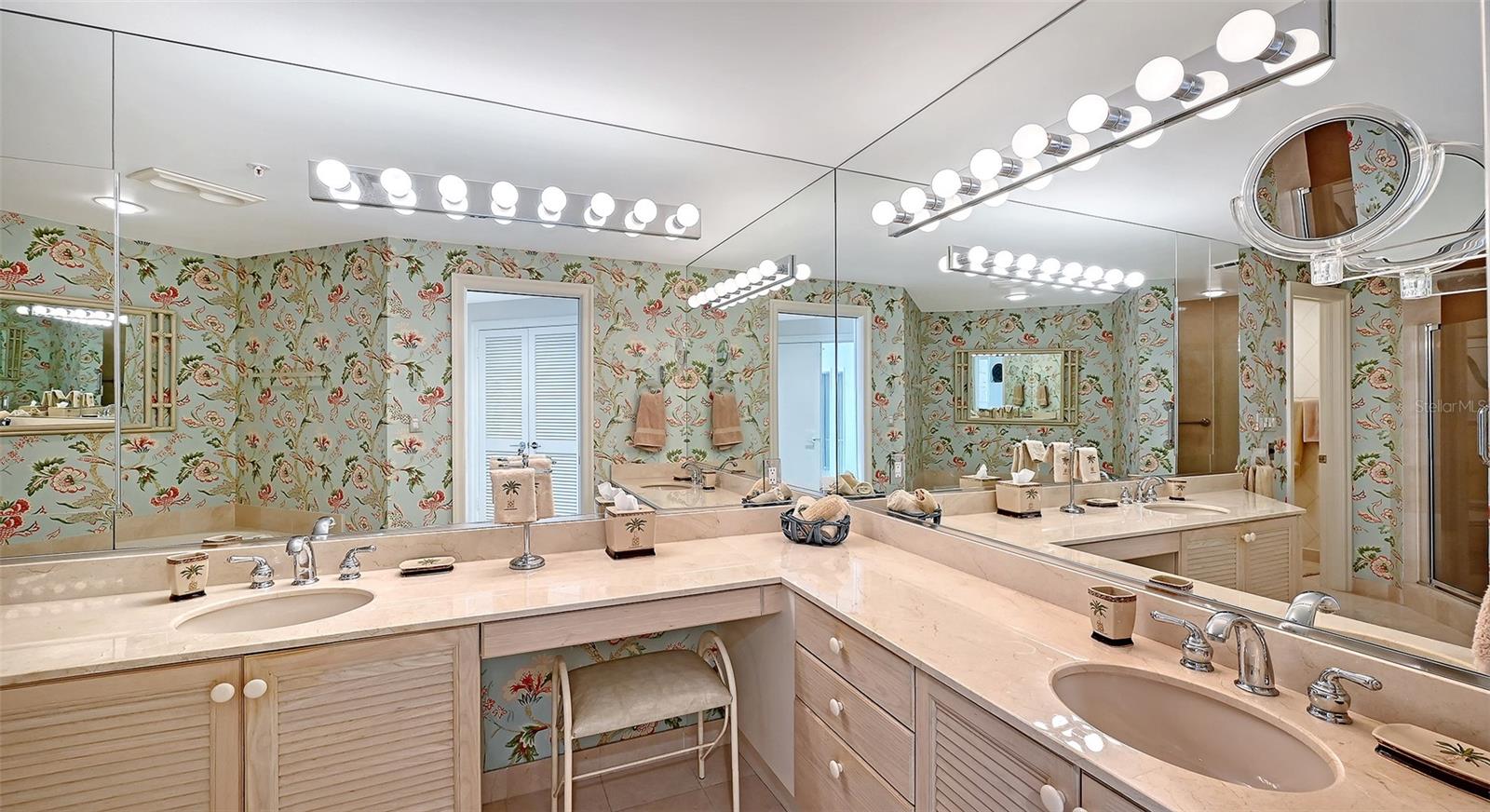 SANCTUARY III - Residential