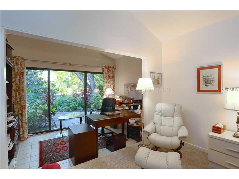 PELICAN COVE I - Residential