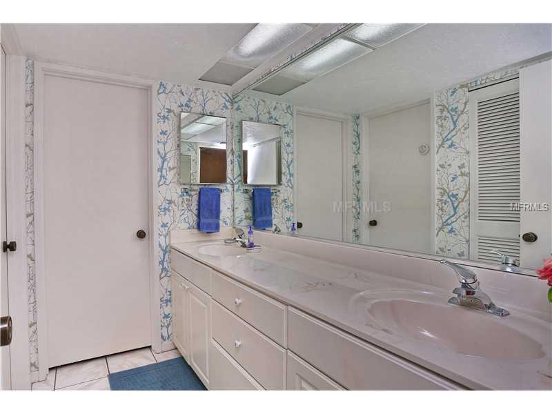 PELICAN COVE I - Residential