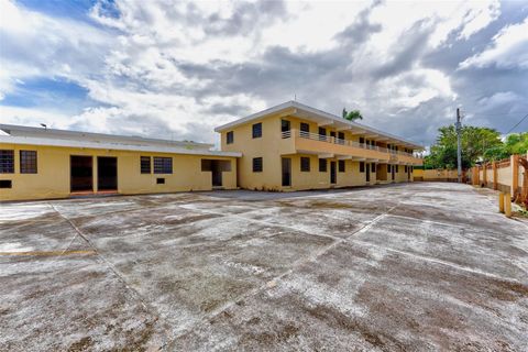 I- 190 SARDINERA BEACH DORADO  00646