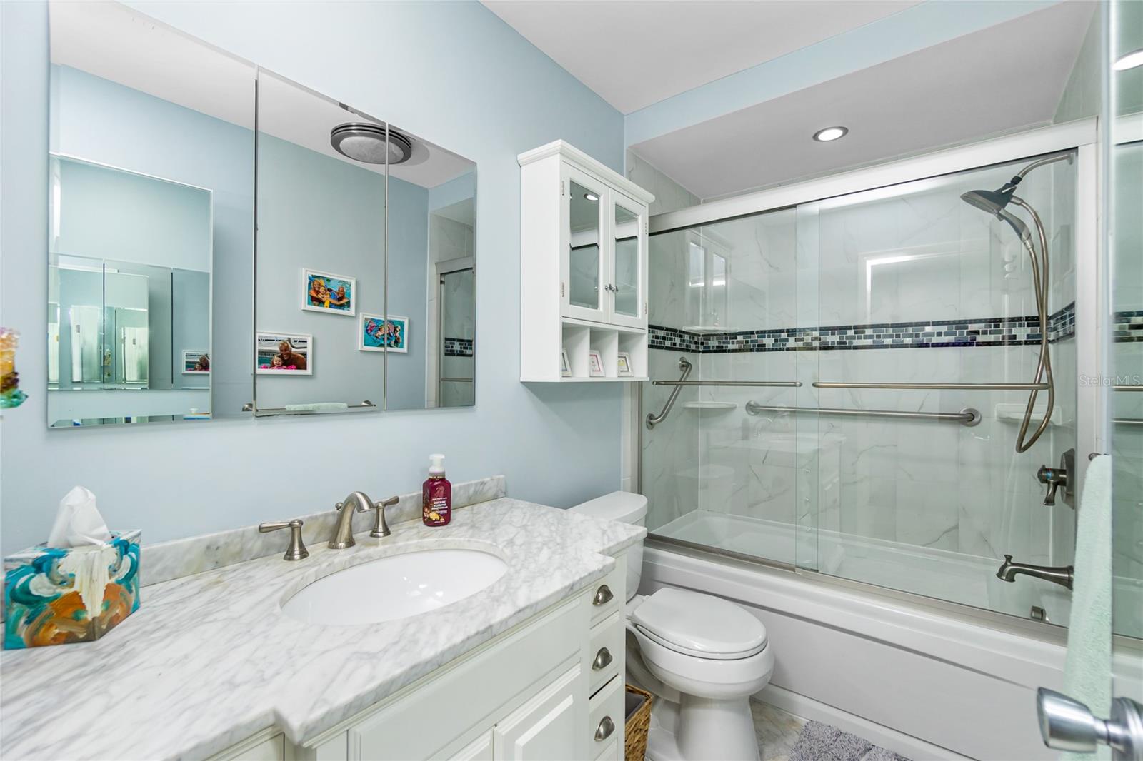 TAMARIND GULF & BAY BLDG D-1 - Residential