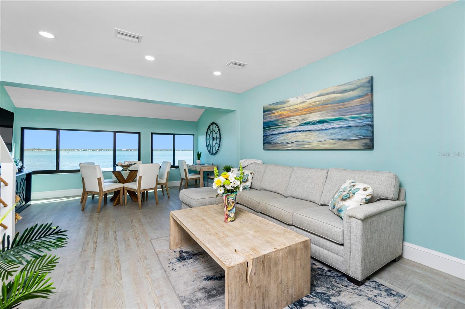 TAMARIND GULF & BAY BLDG D-1 - Residential