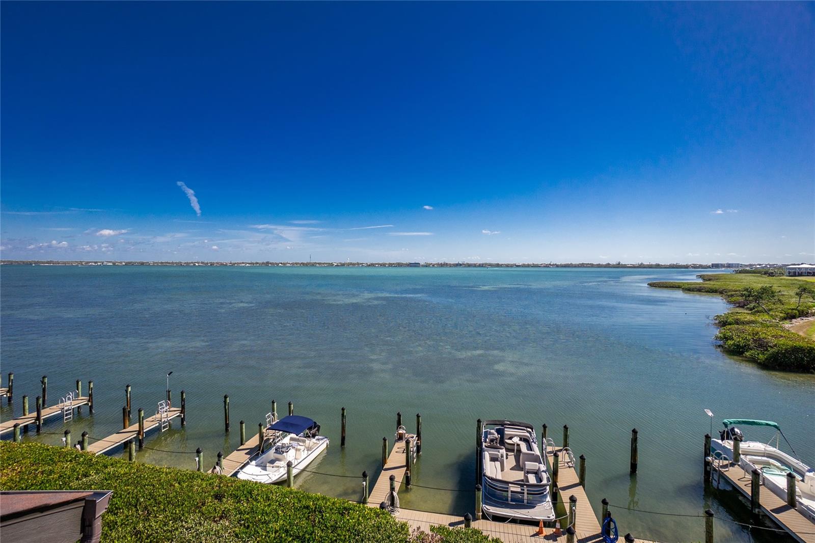 TAMARIND GULF & BAY BLDG D-1 - Residential