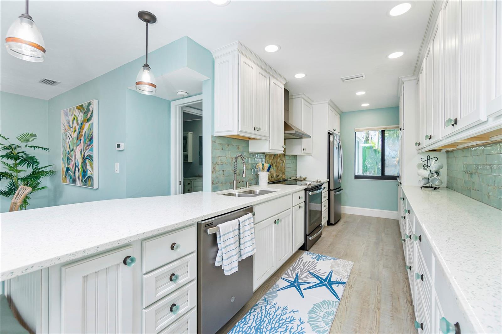 TAMARIND GULF & BAY BLDG D-1 - Residential