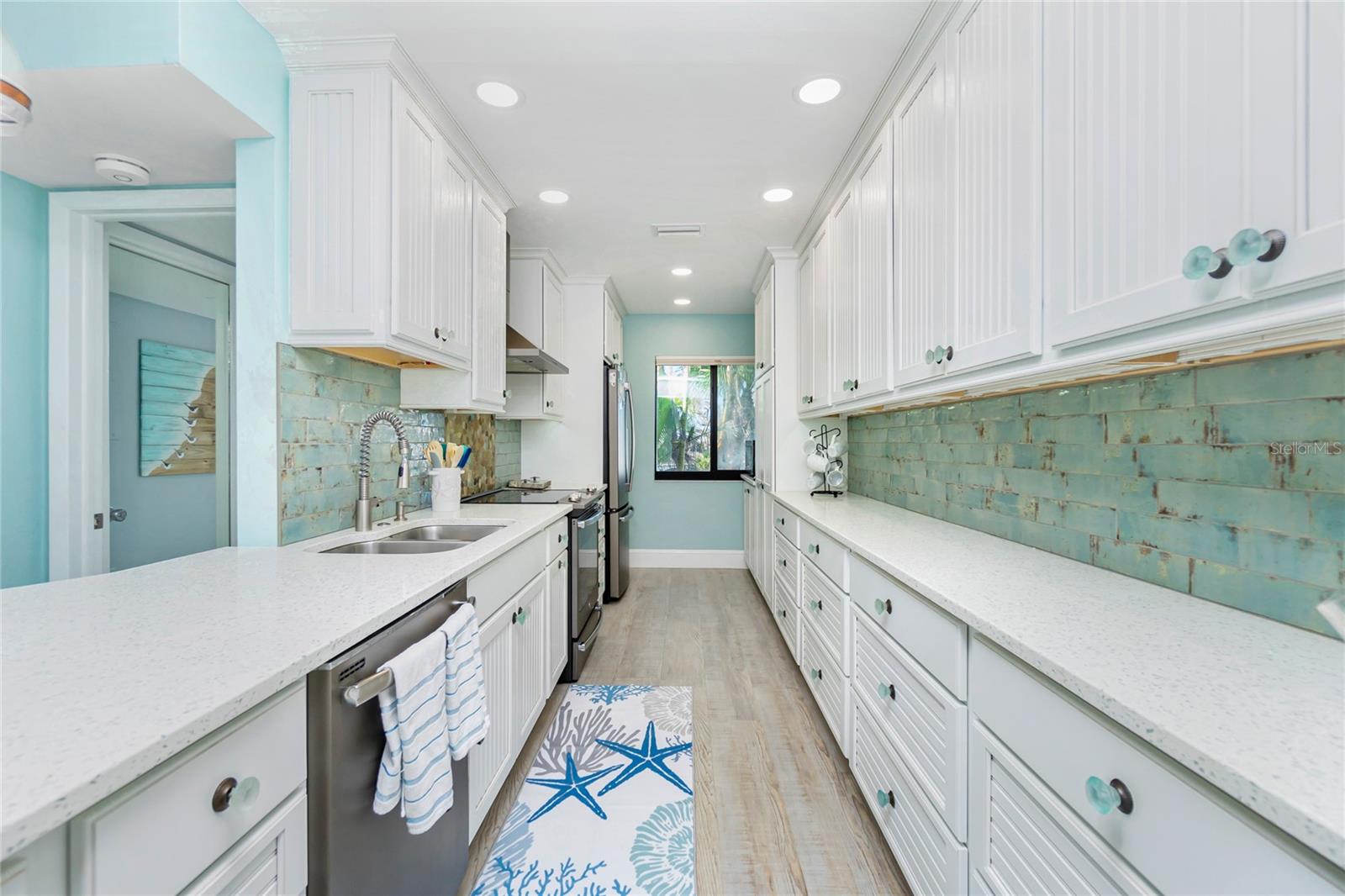 TAMARIND GULF & BAY BLDG D-1 - Residential