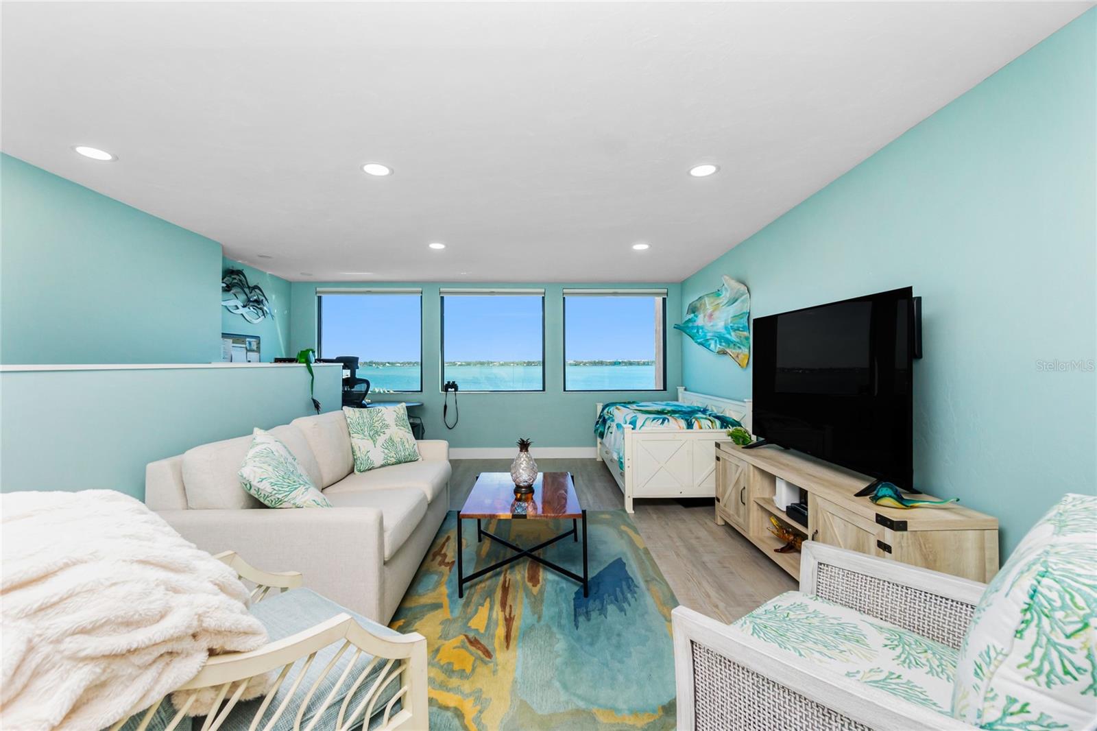 TAMARIND GULF & BAY BLDG D-1 - Residential