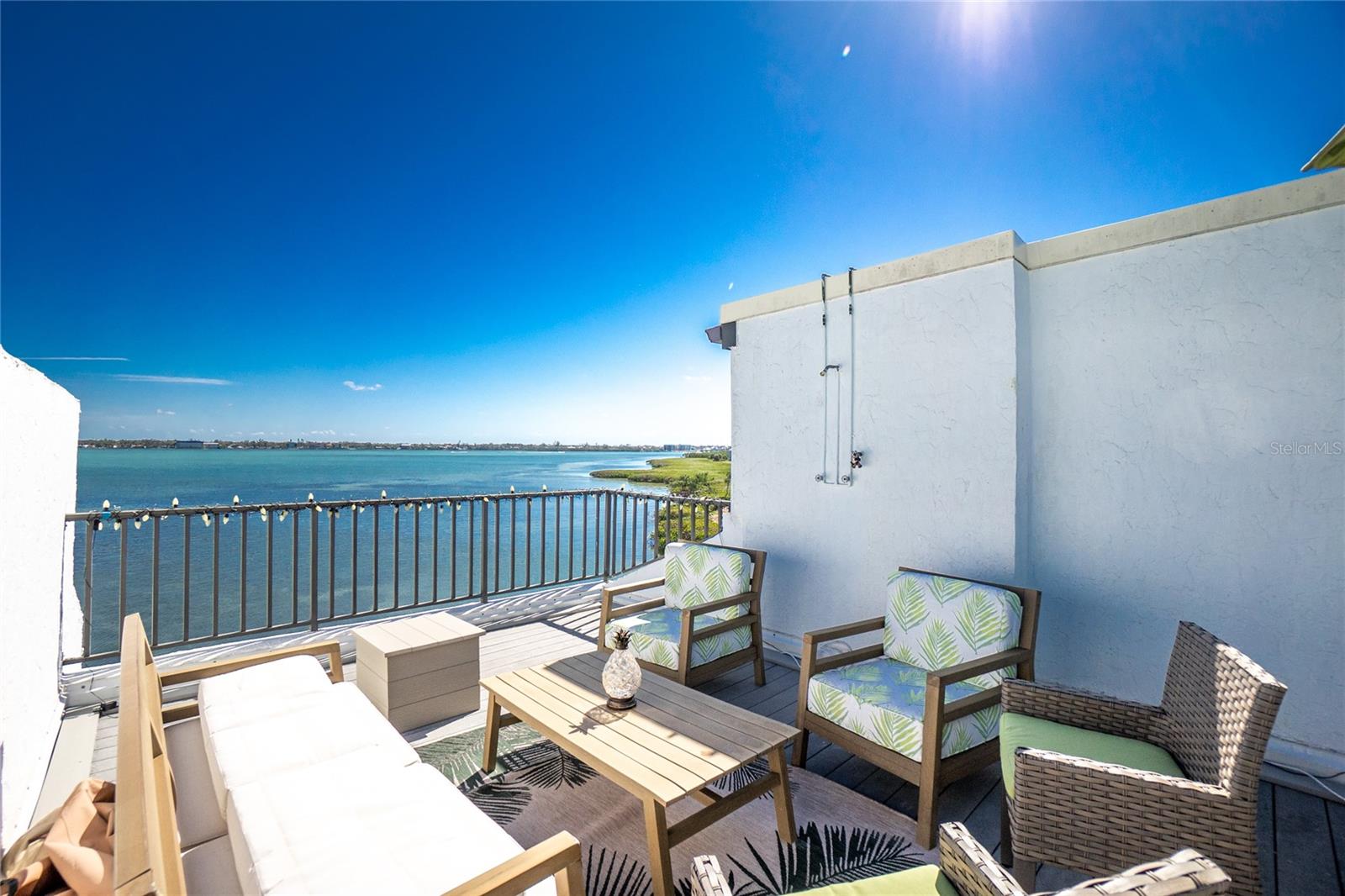 TAMARIND GULF & BAY BLDG D-1 - Residential