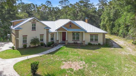 Photo of 1806 Glenwood Oaks Lane, Deland, FL 32720 (MLS # V4945177)