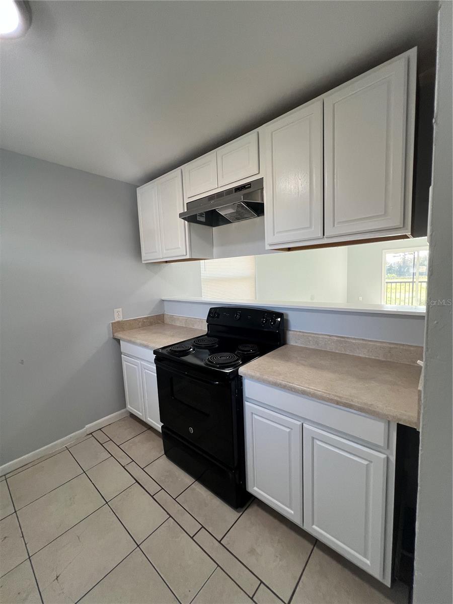 DOUGS UNIT 1 - Residential Lease