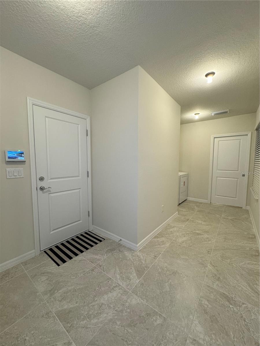 EVERBE PH 2 - Residential Lease