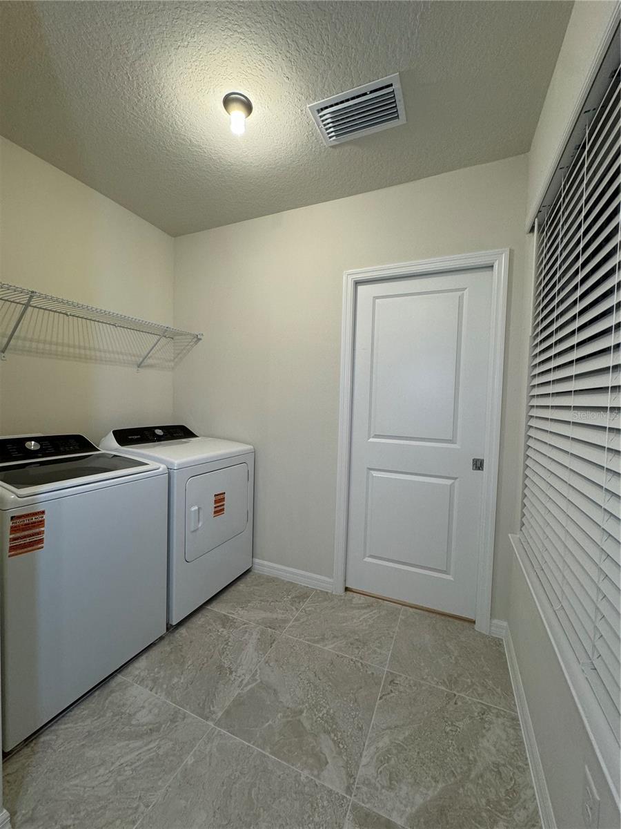 EVERBE PH 2 - Residential Lease