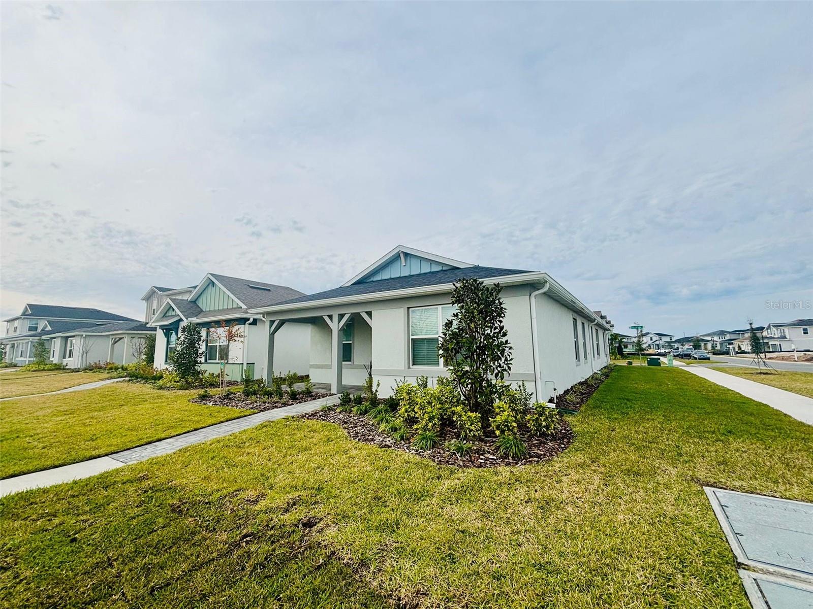 EVERBE PH 2 - Residential Lease