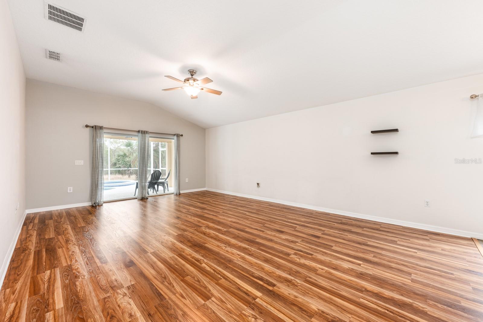 FAIRWAYS AT MT PLYMOUTH PH 03 LT 115 PB 04 - Residential