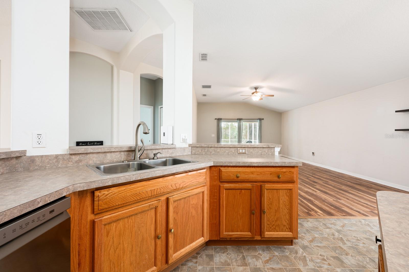 FAIRWAYS AT MT PLYMOUTH PH 03 LT 115 PB 04 - Residential