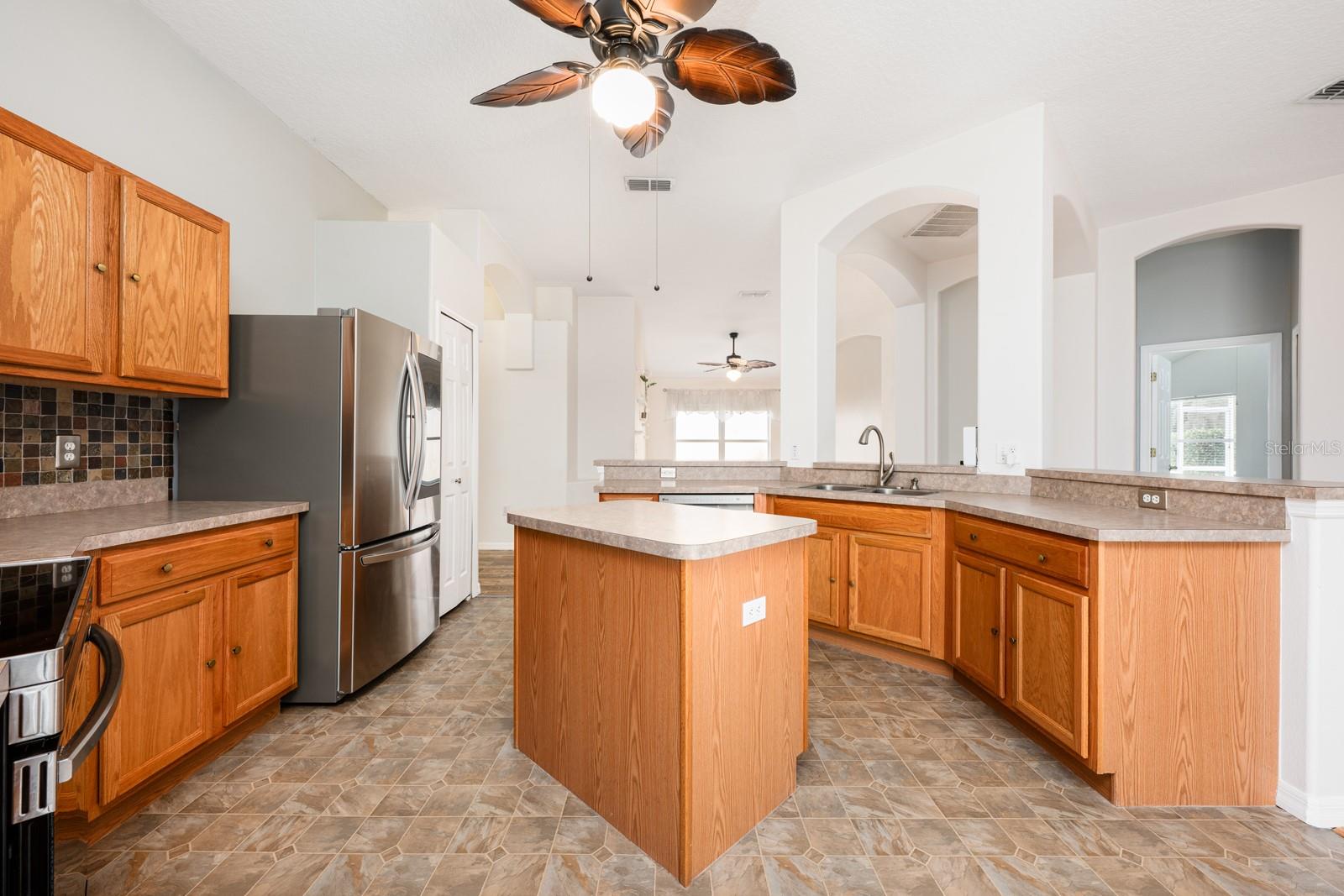 FAIRWAYS AT MT PLYMOUTH PH 03 LT 115 PB 04 - Residential