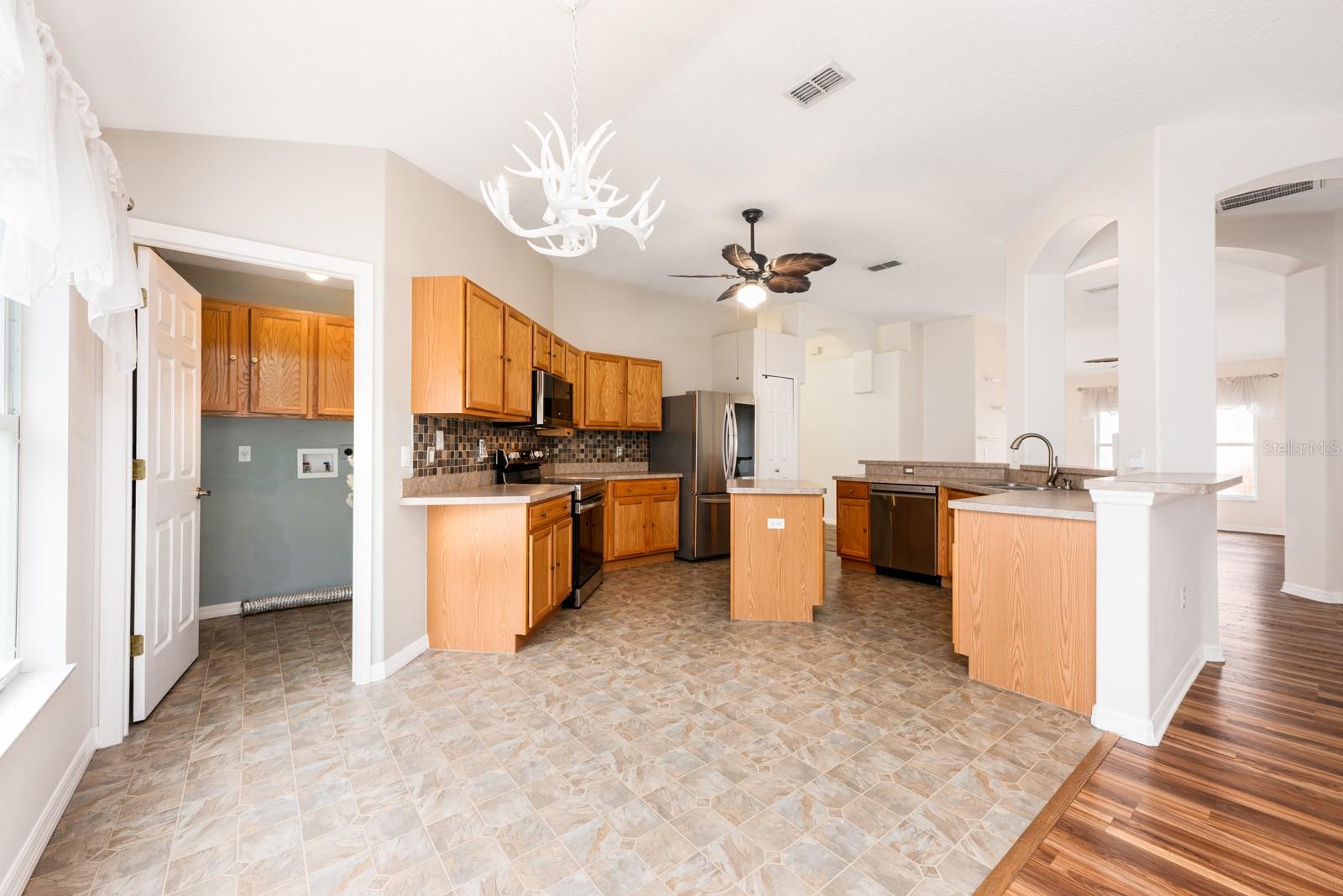 FAIRWAYS AT MT PLYMOUTH PH 03 LT 115 PB 04 - Residential