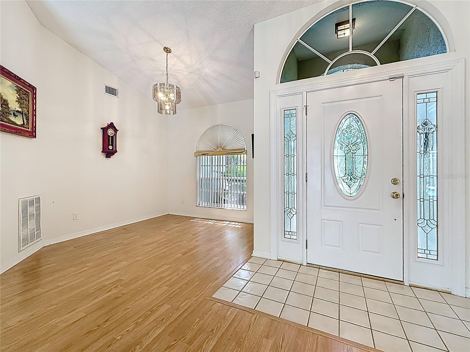 GROVES AT COBBS LANDING - Residential Lease