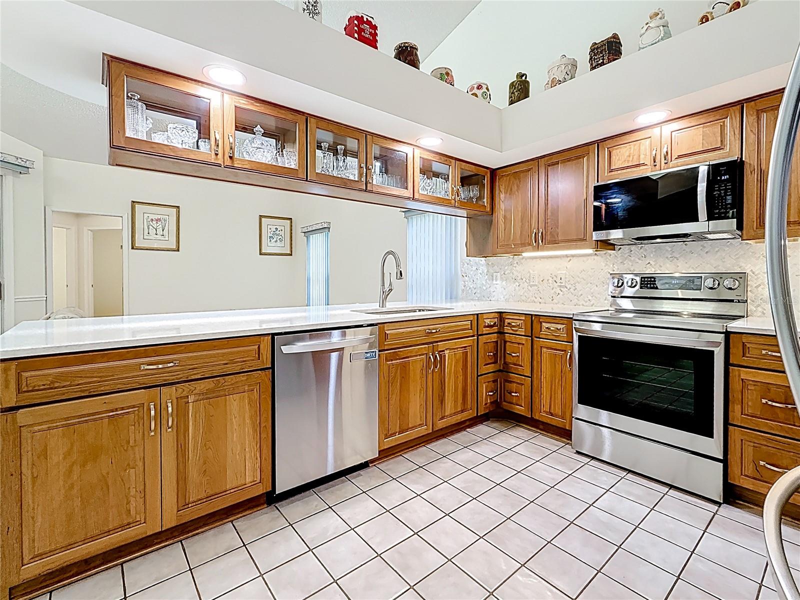 GROVES AT COBBS LANDING - Residential Lease