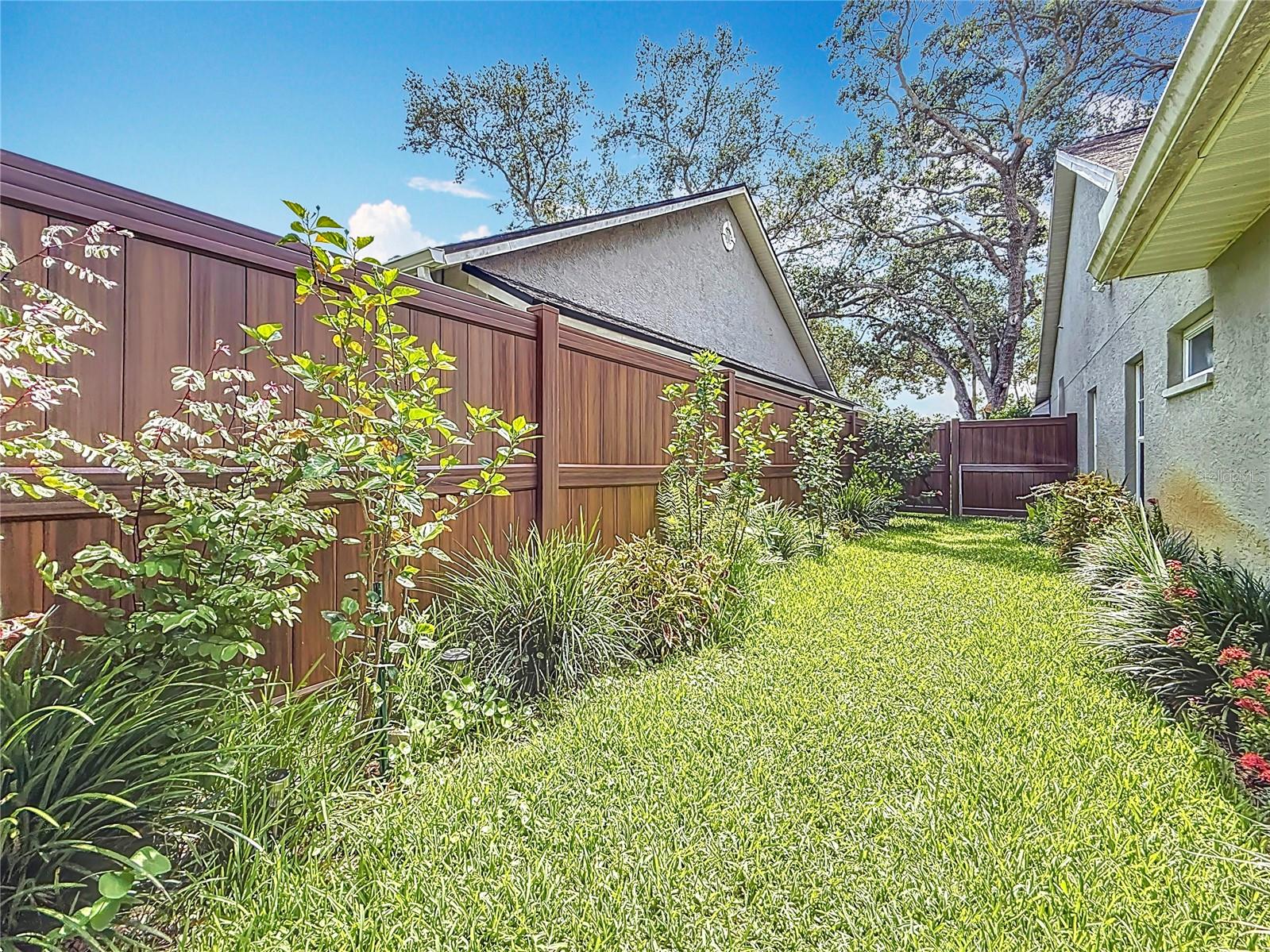 GROVES AT COBBS LANDING - Residential Lease