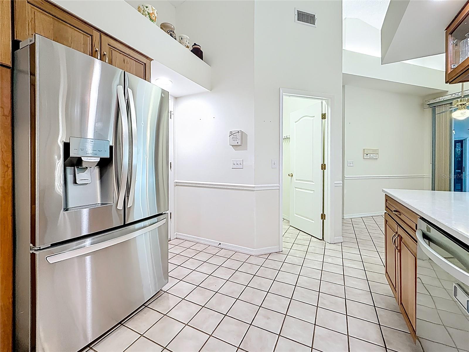 GROVES AT COBBS LANDING - Residential Lease