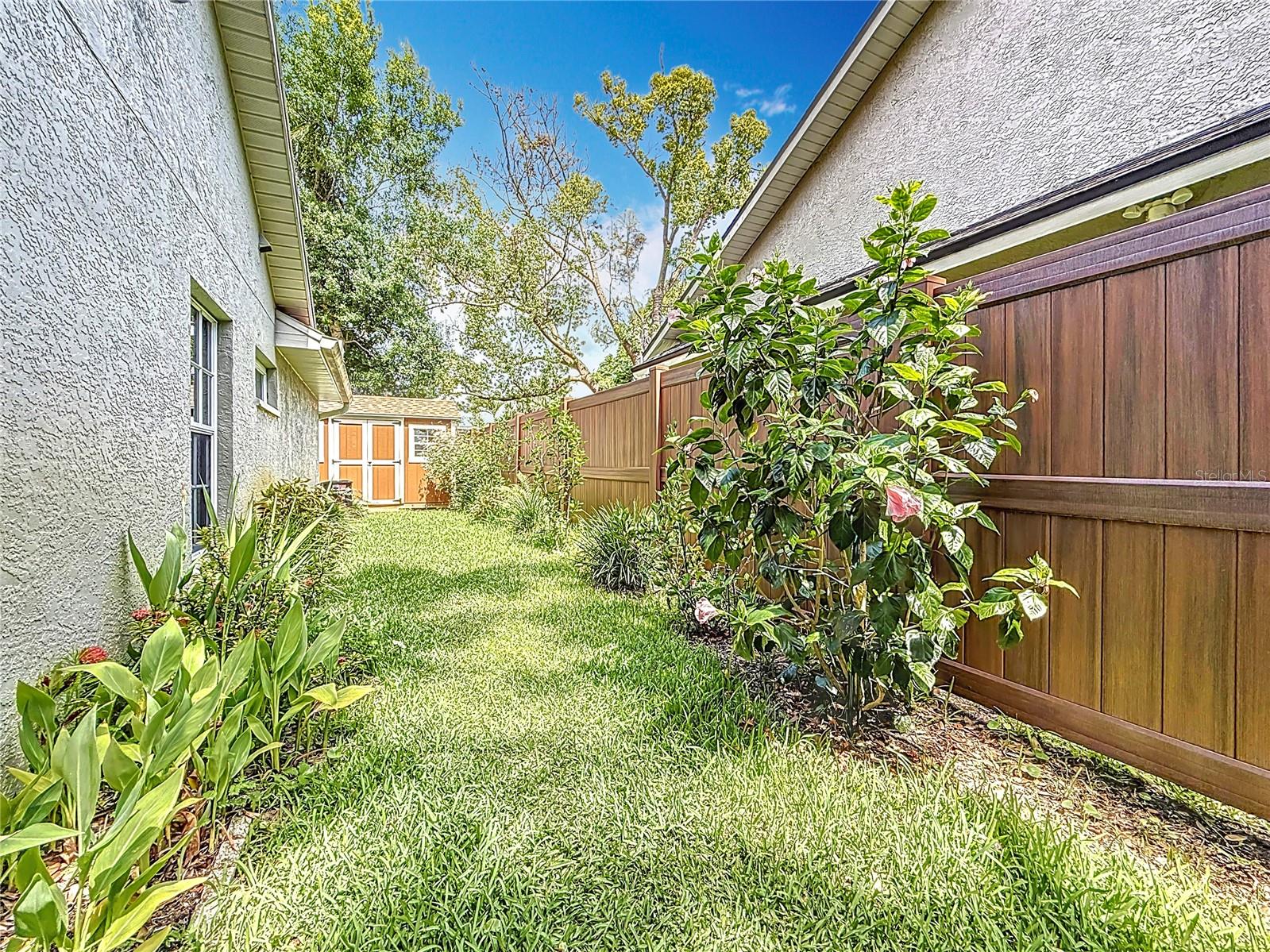 GROVES AT COBBS LANDING - Residential Lease