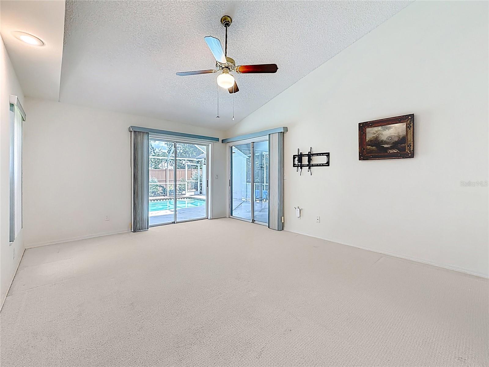 GROVES AT COBBS LANDING - Residential Lease