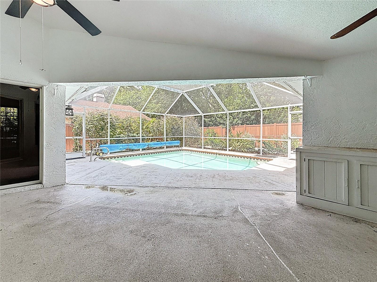 GROVES AT COBBS LANDING - Residential Lease