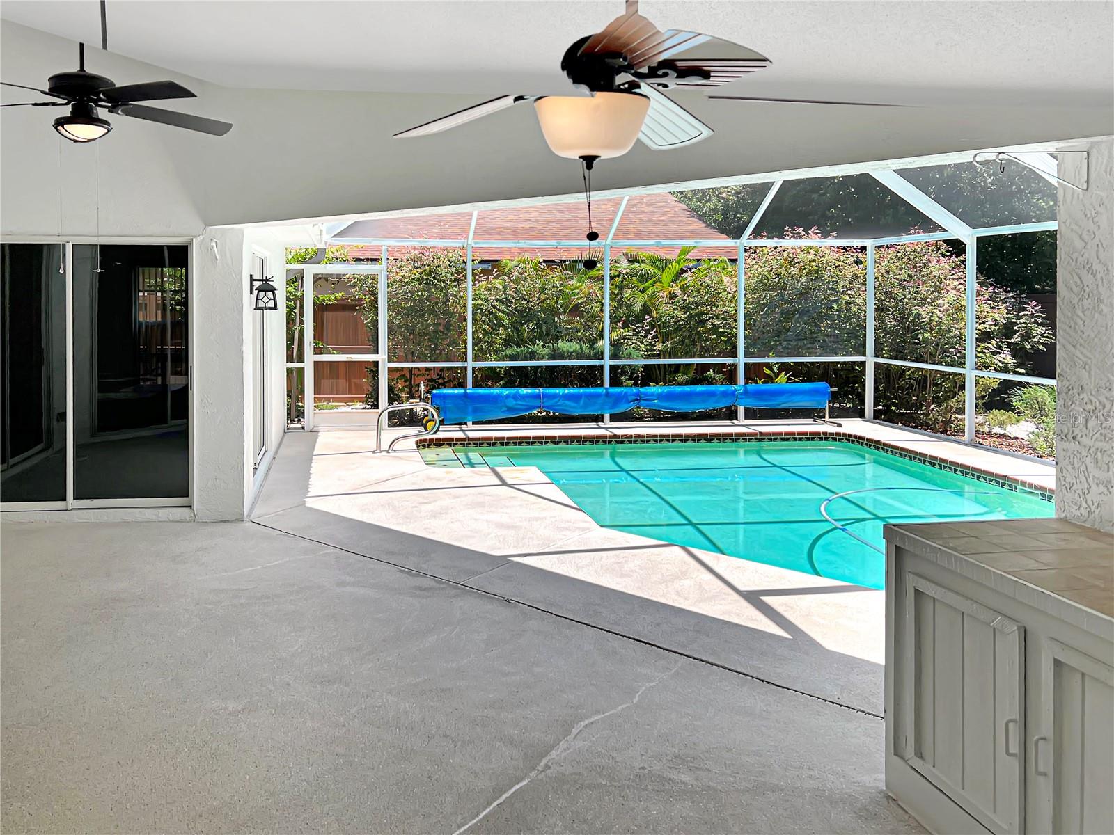 GROVES AT COBBS LANDING - Residential Lease