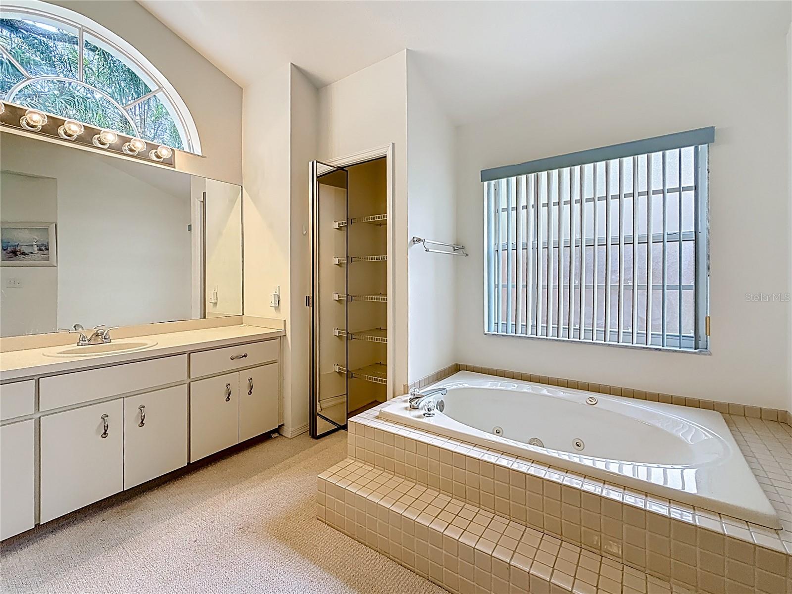 GROVES AT COBBS LANDING - Residential Lease