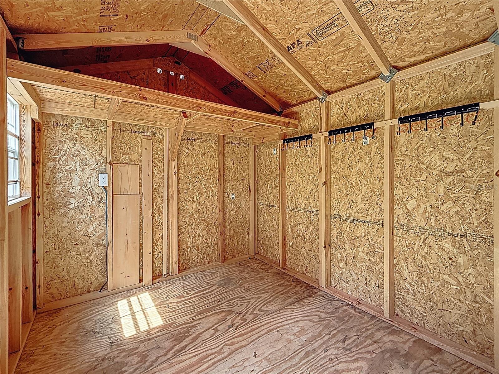 GROVES AT COBBS LANDING - Residential Lease