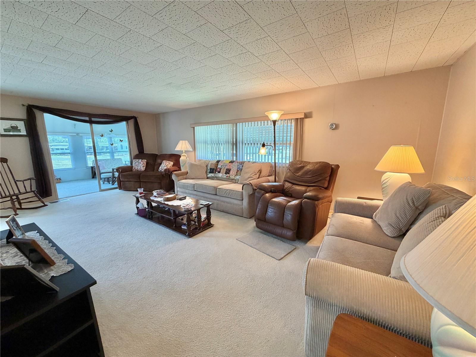 223 HAWTHORNE BOULEVARD