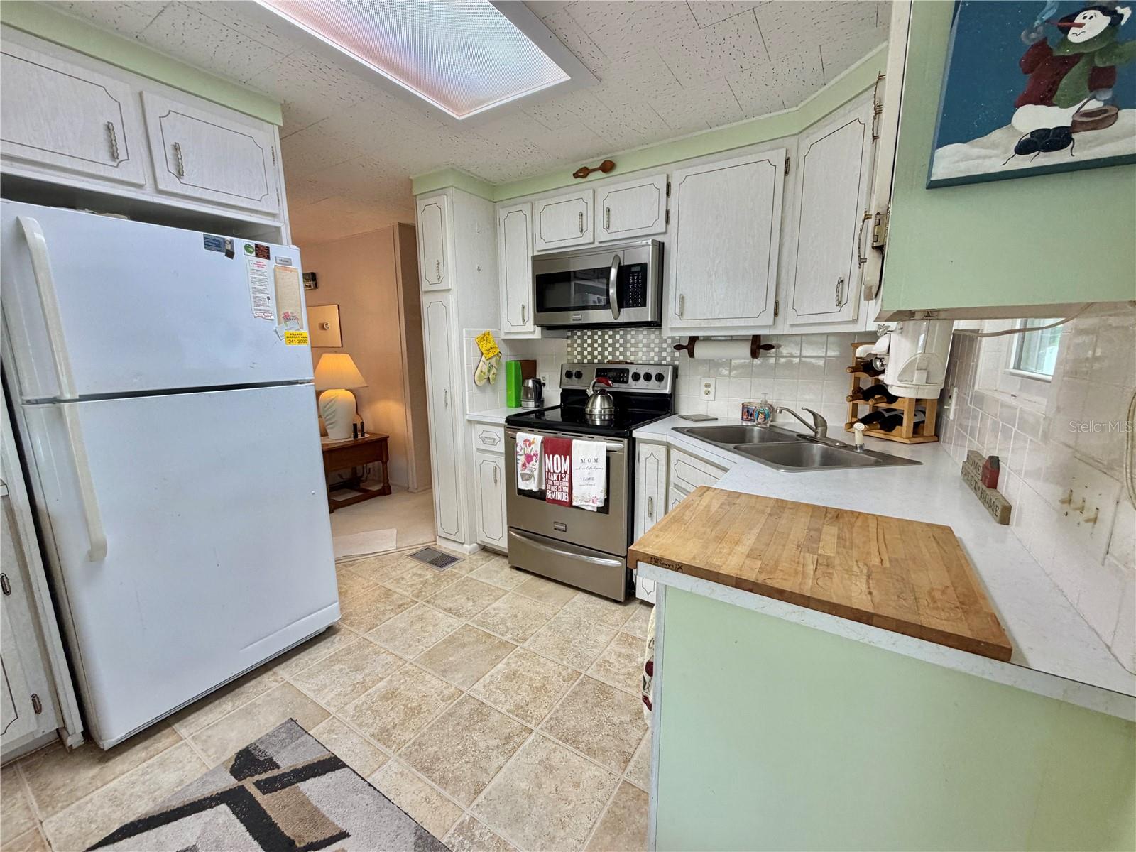 HAWTHORNE RESIDENTS COOPERATIV - Residential