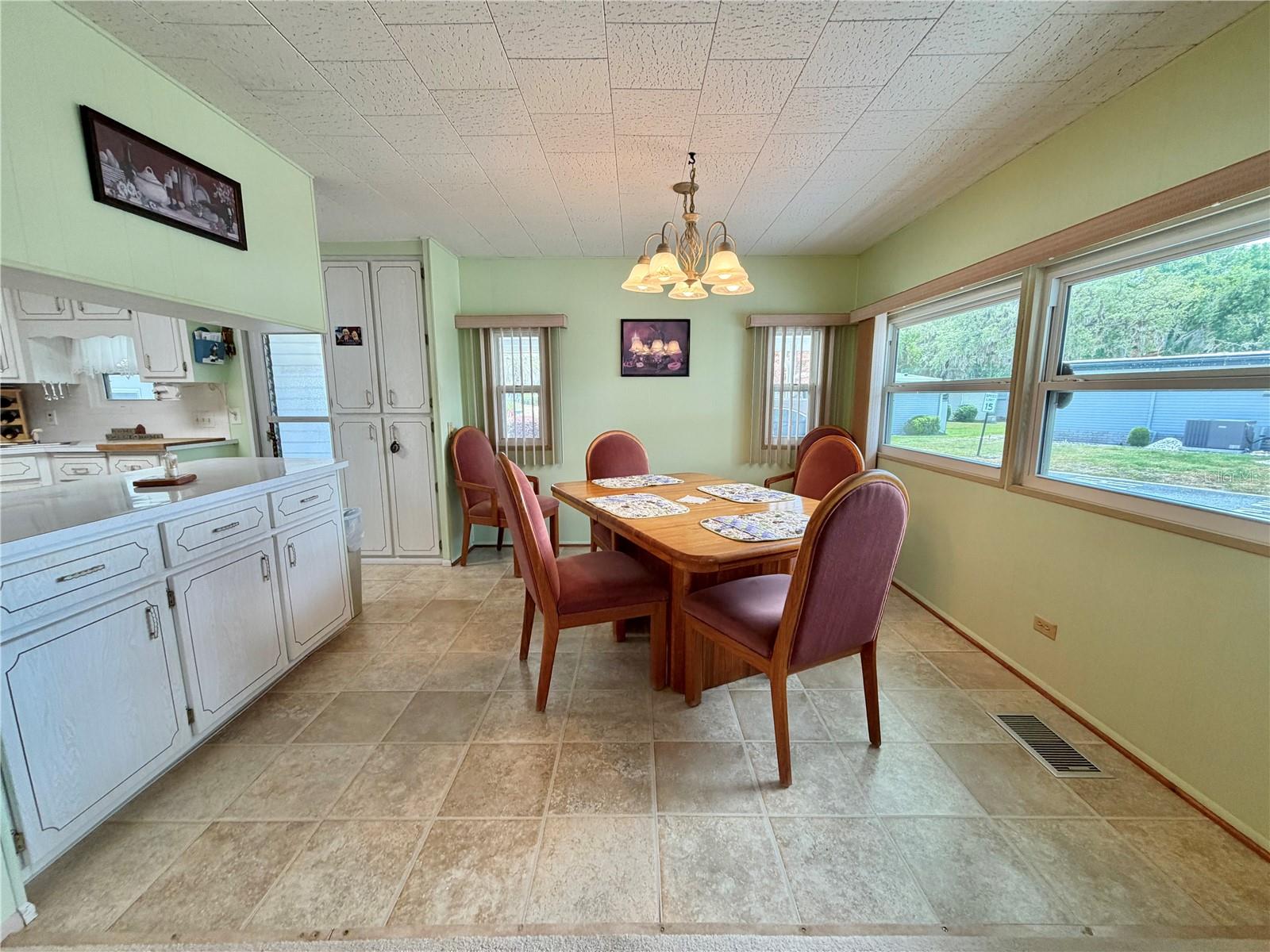 HAWTHORNE RESIDENTS COOPERATIV - Residential