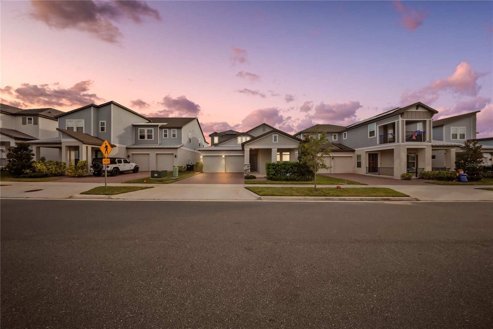 SILVERLEAF RESERVE/HAMLIN PH 2 - Residential Lease