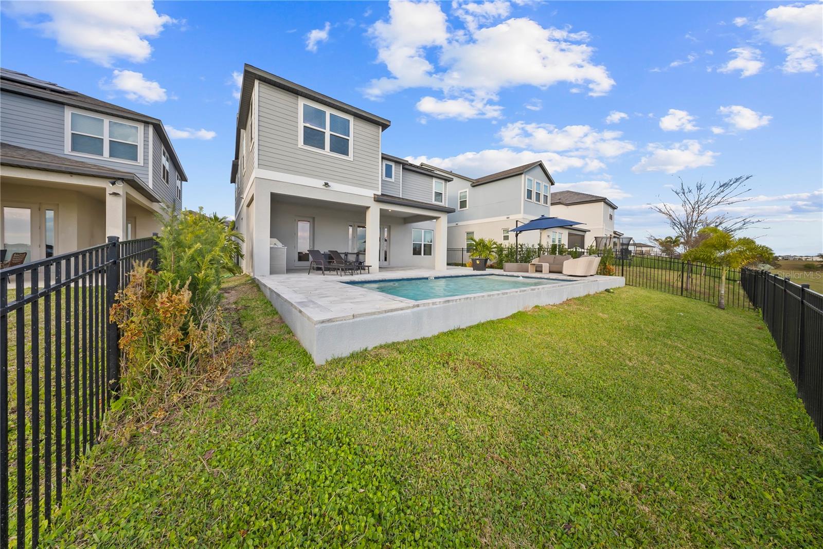 SILVERLEAF RESERVE/HAMLIN PH 2 - Residential Lease