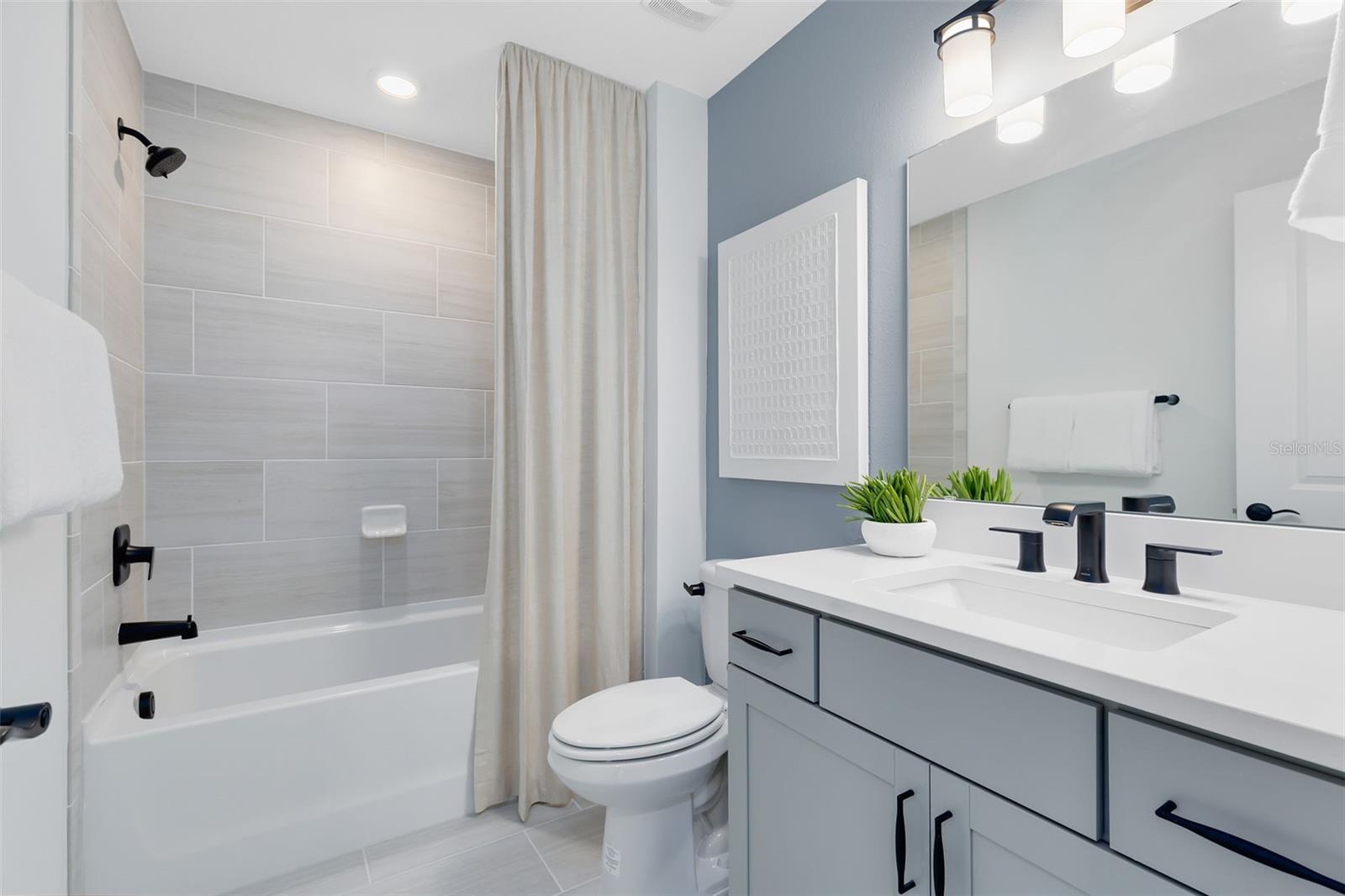 WINDING MEADOWS - Residential