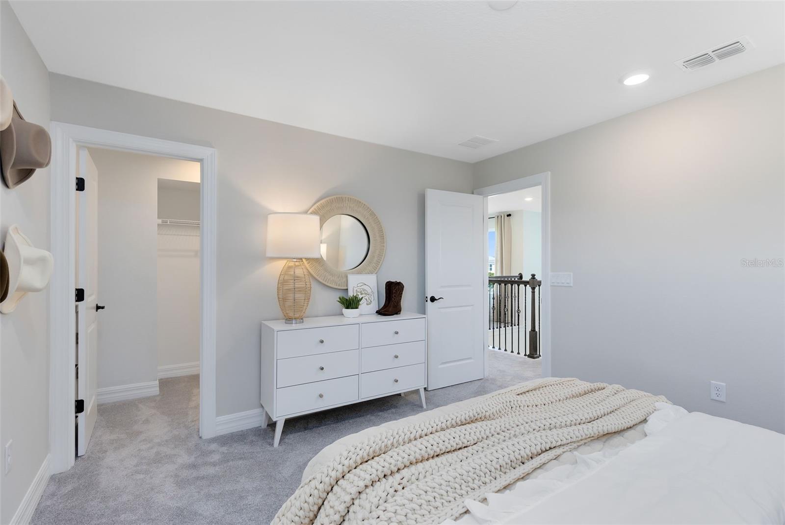 WINDING MEADOWS - Residential