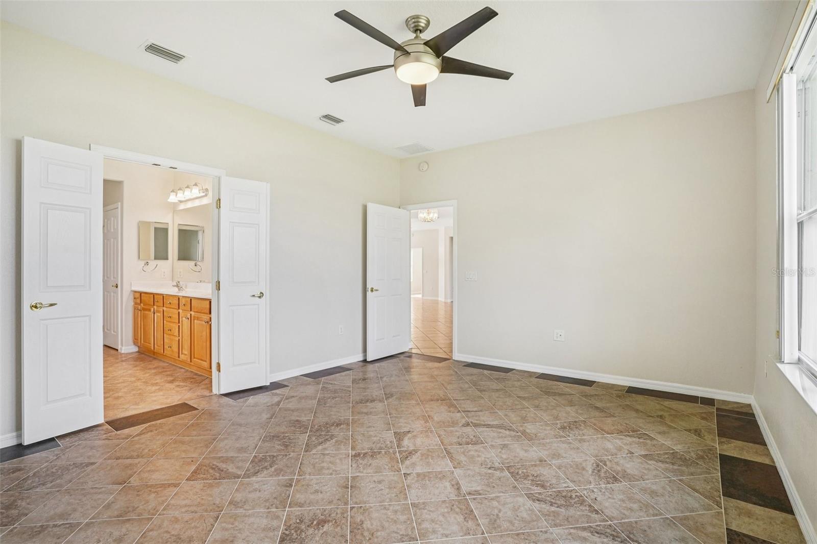 SPRUCE CREEK CC TAMARRON REP - Residential