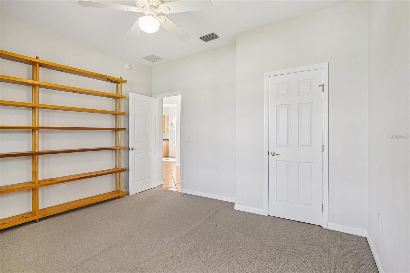 SPRUCE CREEK CC TAMARRON REP - Residential