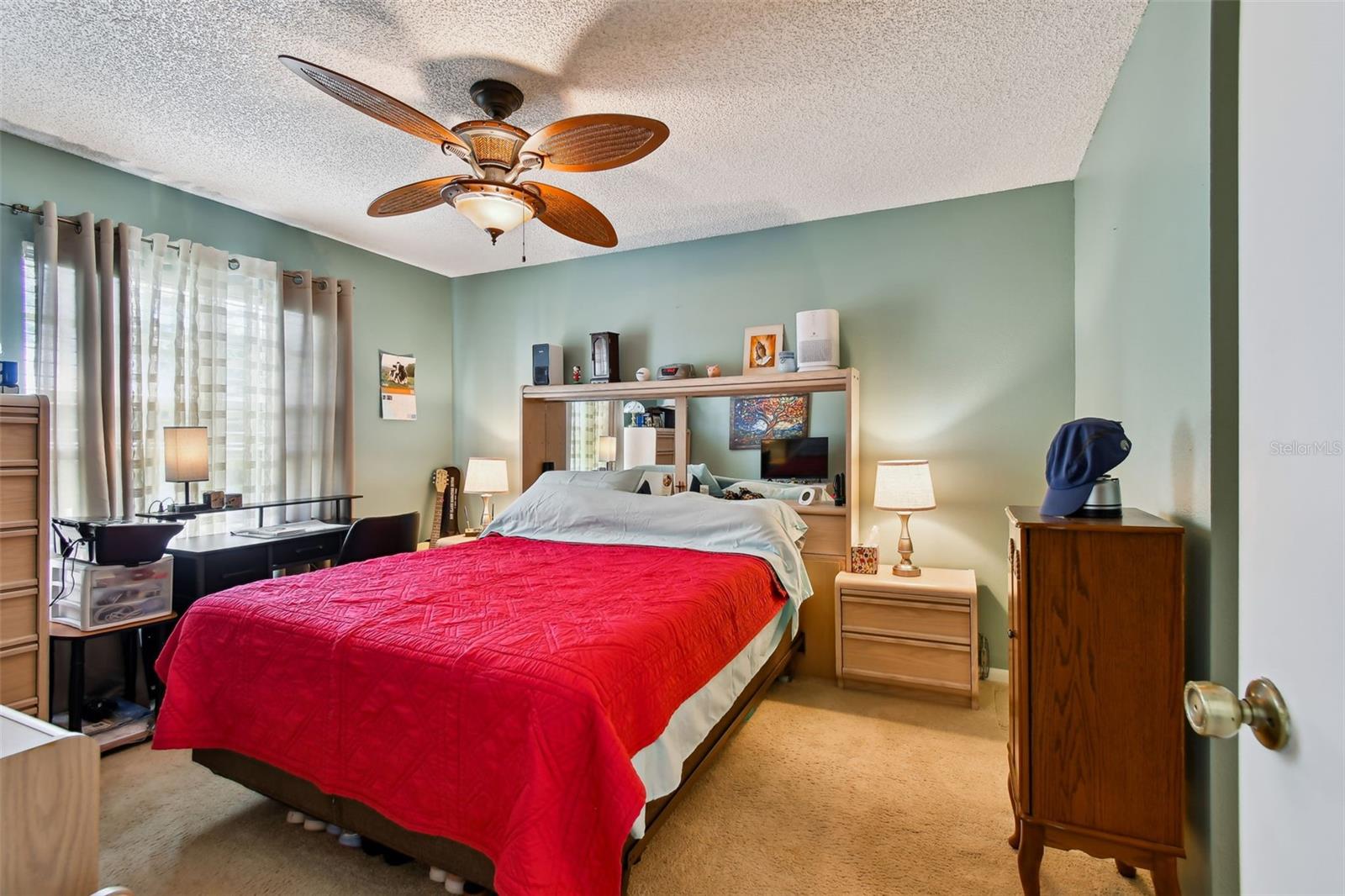 1420 OAK HILL DRIVE 203