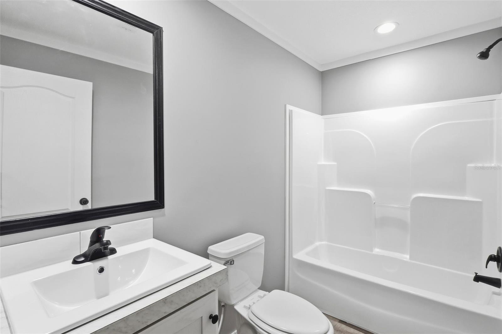 TROPICAL MOBILE HOME VILLAGE - Residential