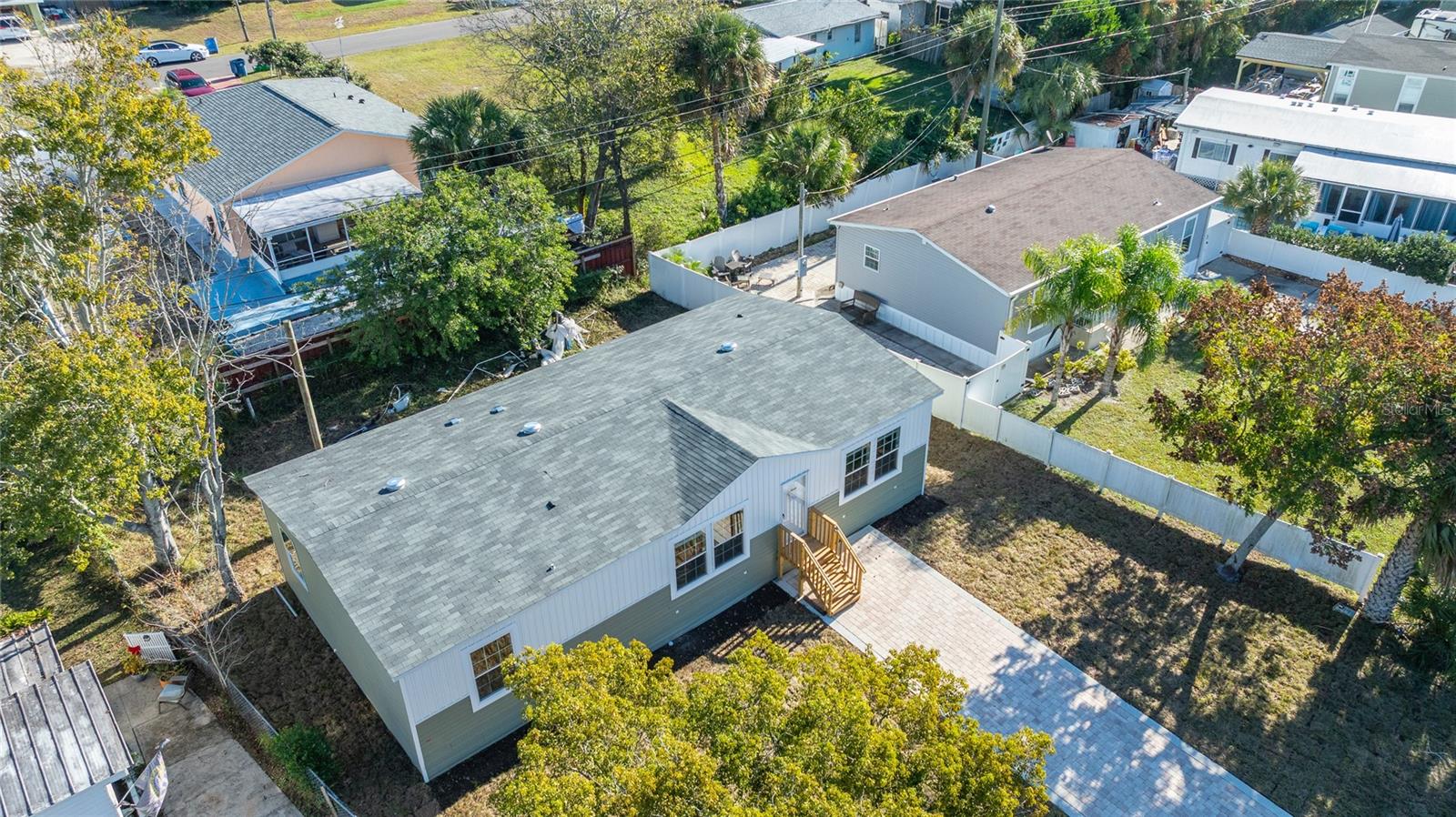 TROPICAL MOBILE HOME VILLAGE - Residential