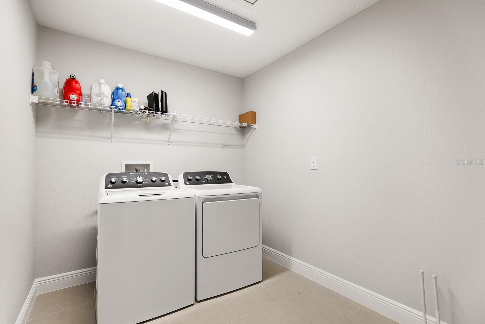 HINTON HAWKSTONE PH 1A2 - Residential