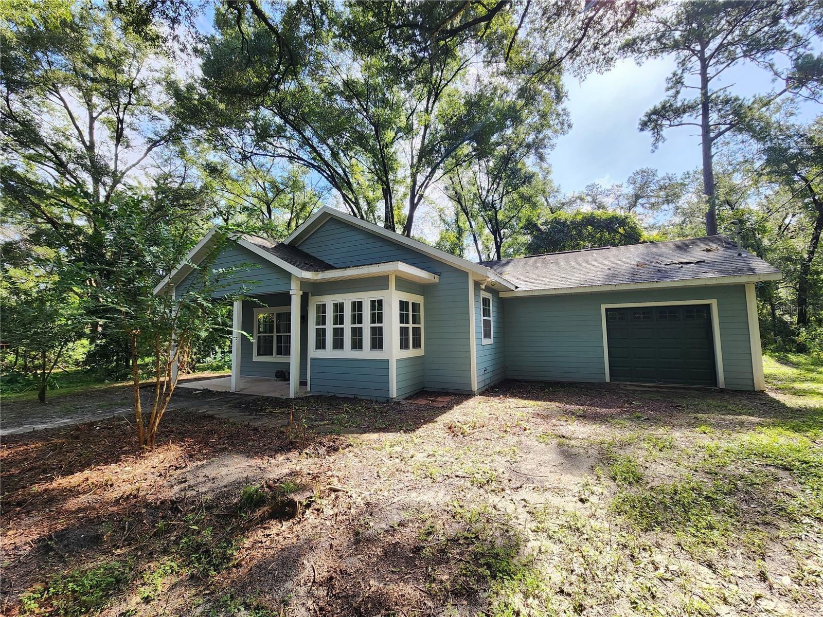 8909 SE 2ND STREET ROAD