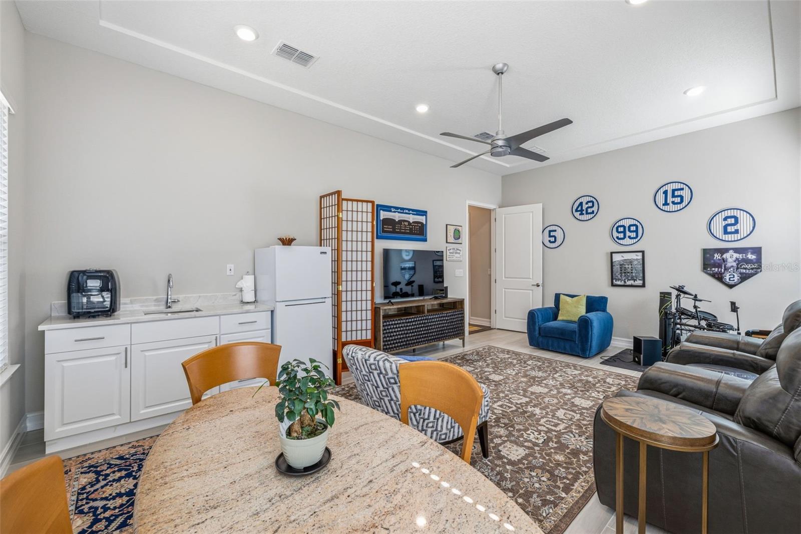 WATERSIDE ESTATES / LAKE MARY LOU SOUTH - Residential