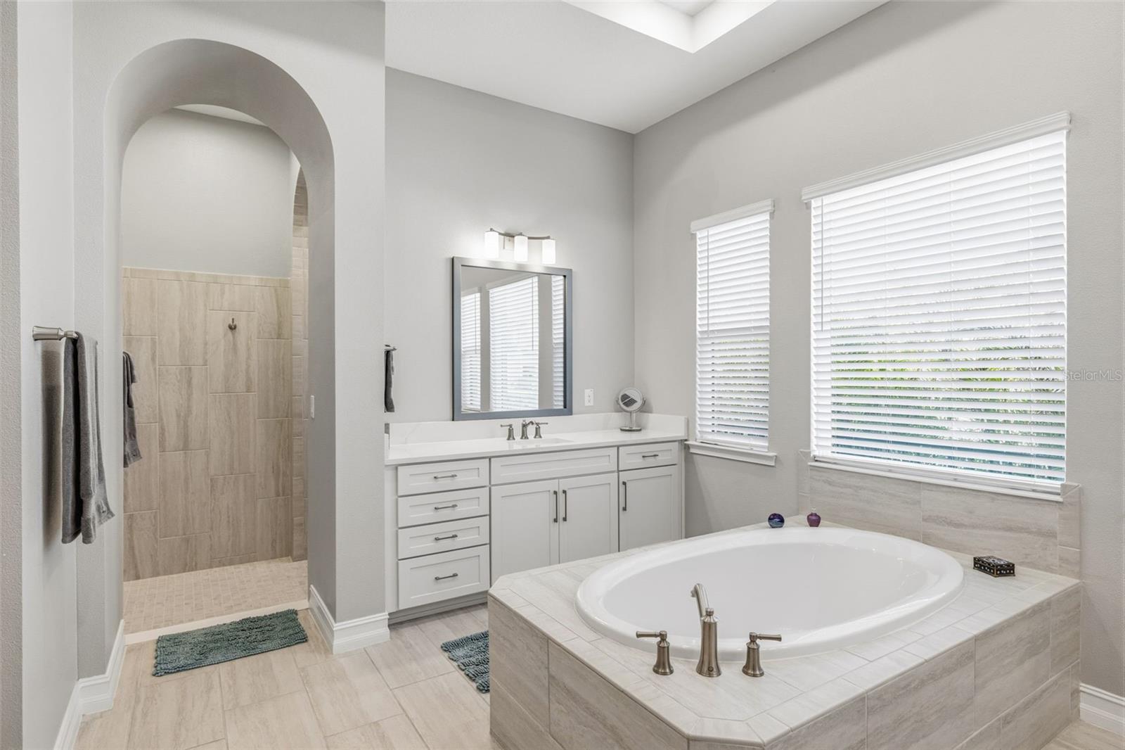 WATERSIDE ESTATES / LAKE MARY LOU SOUTH - Residential