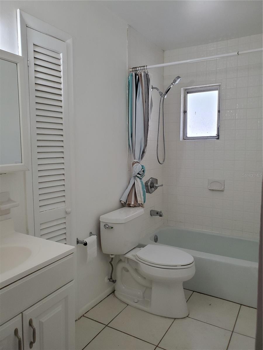 ASBURY PARK A RE SUB O - Residential Lease
