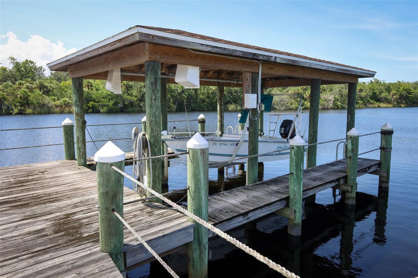TOMOKA OAKS UN 07-B - Residential