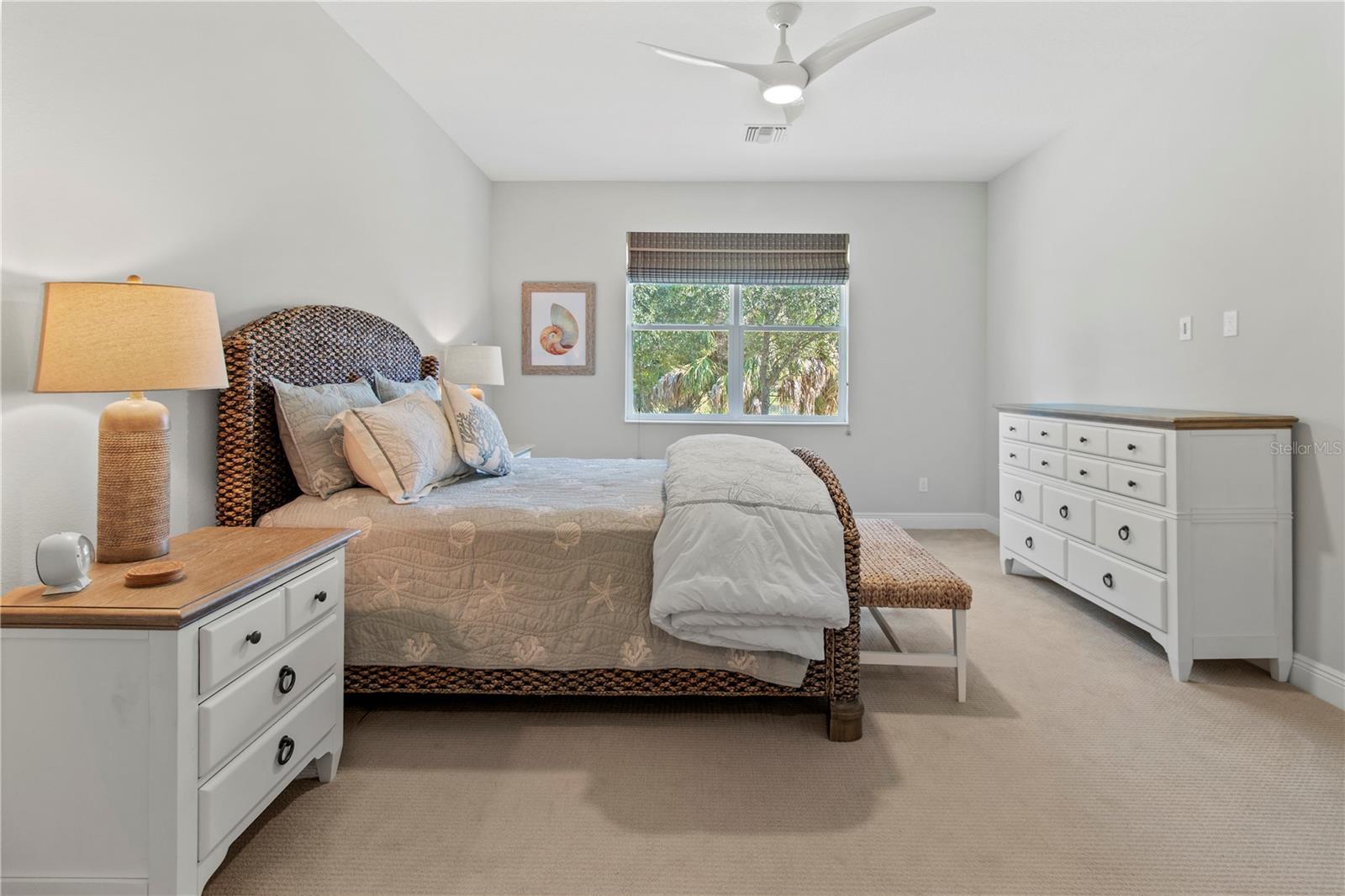 UNIVERSITY VILLAGE - Residential